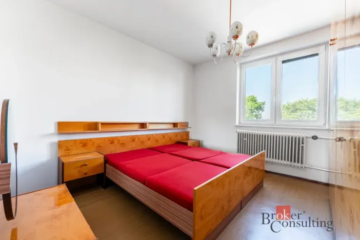 Prodej bytu 4+1, Hrušky, 84 m2