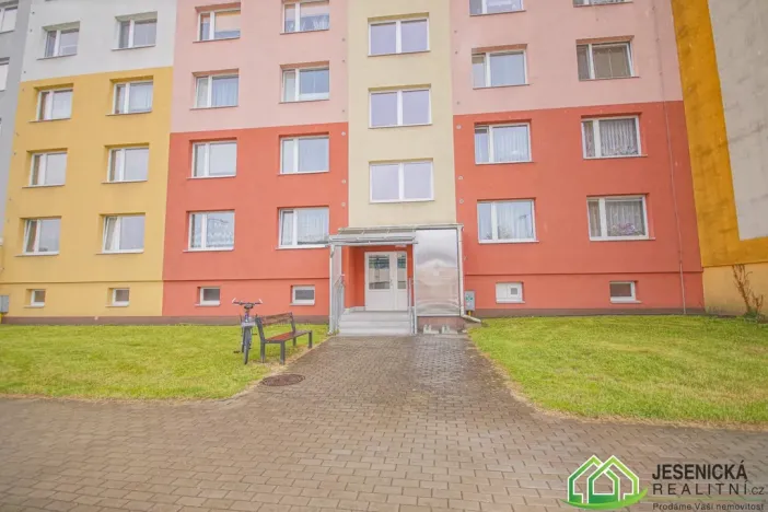 Prodej bytu 2+1, Jeseník, Dukelská, 61 m2