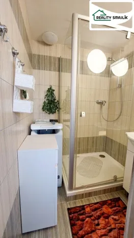 Pronájem bytu 3+1, Cheb, Valdštejnova, 76 m2