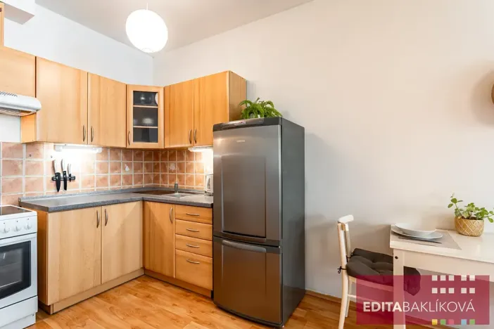 Pronájem bytu 1+kk, Olomouc, Handkeho, 43 m2