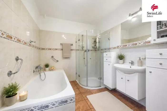 Prodej vícegeneračního domu, Praha - Písnice, Na losách, 436 m2