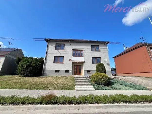 Prodej bytu 3+1, Dolní Němčí, Vinohradská, 63 m2