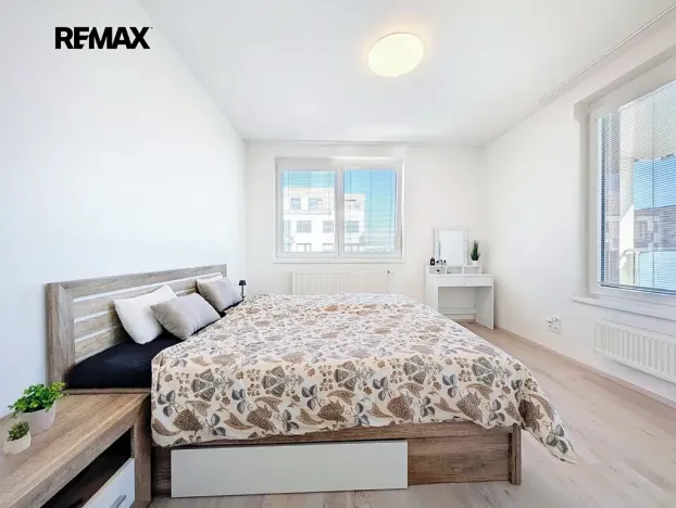 Pronájem bytu 2+kk, Praha - Hlubočepy, Hugo Haase, 55 m2