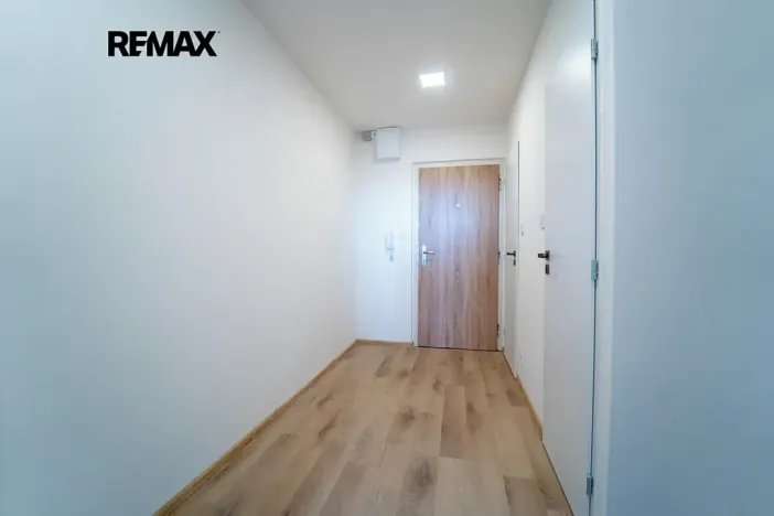 Pronájem bytu 2+kk, Praha - Háje, Mendelova, 49 m2
