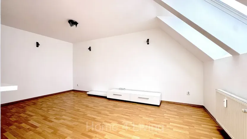 Pronájem bytu 2+kk, Brno, Voroněžská, 62 m2