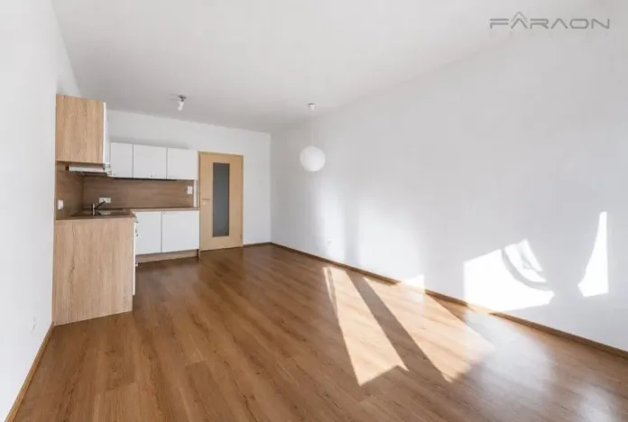 Pronájem bytu 1+kk, Praha - Hostavice, U Hostavického potoka, 32 m2