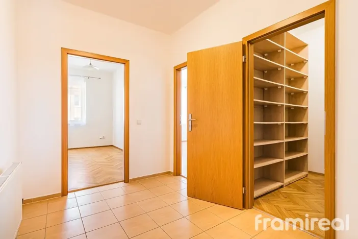 Pronájem bytu 4+kk, Brno, Helfertova, 106 m2