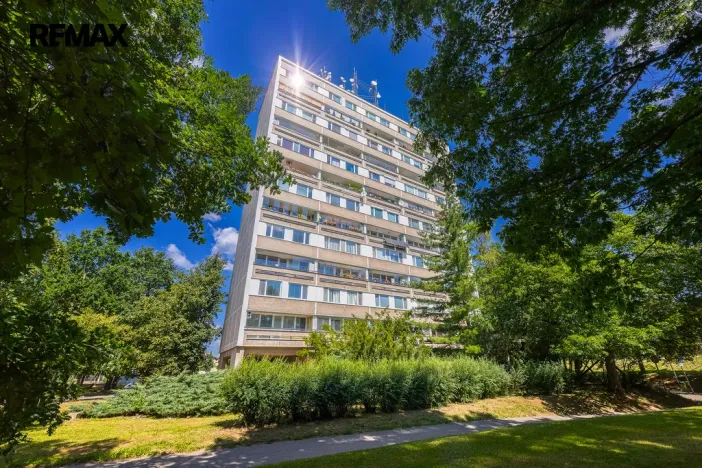 Prodej bytu 4+1, Hradec Králové, Baarova, 107 m2