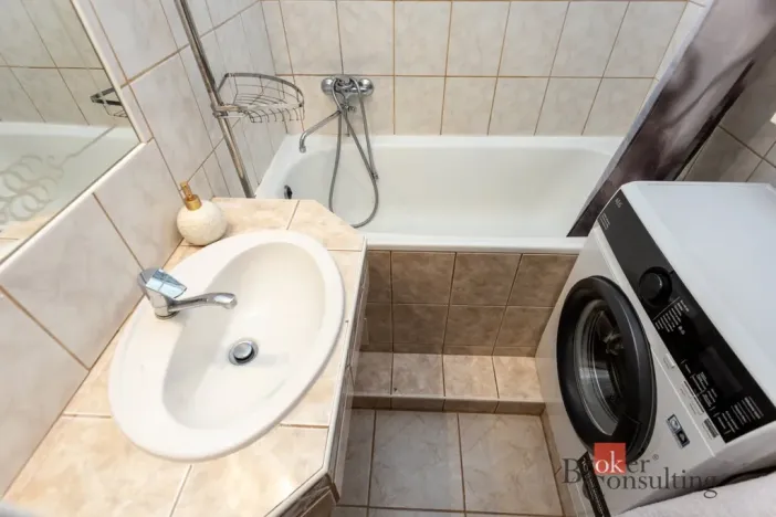 Pronájem bytu 1+1, Nové Město na Moravě, Drobného, 38 m2