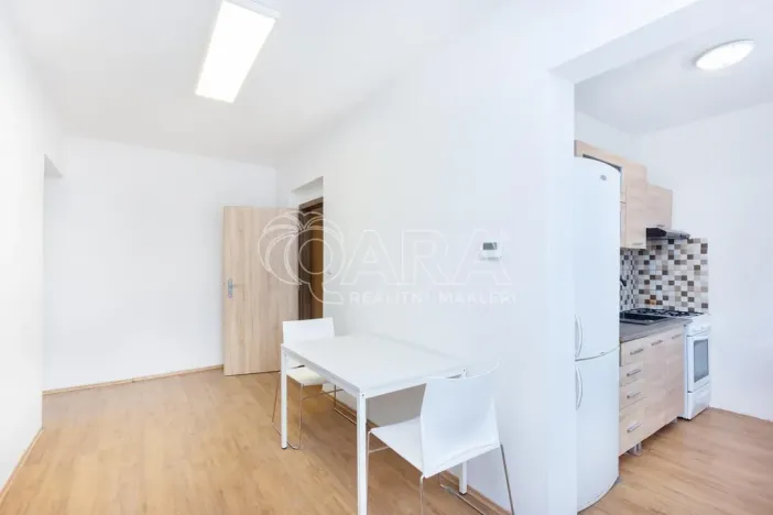 Prodej bytu 3+1, Jistebnice - Ostrý, 55 m2
