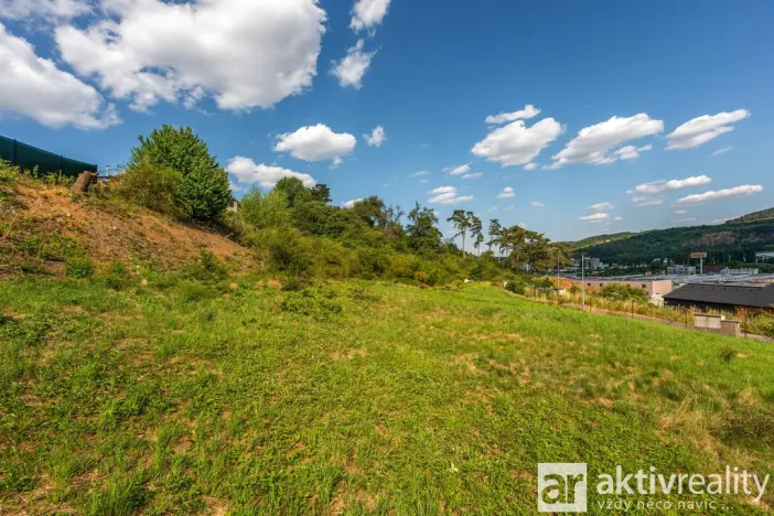 Prodej pozemku pro bydlení, Králův Dvůr, Na Dlouhých, 732 m2