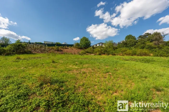 Prodej pozemku pro bydlení, Králův Dvůr, Na Dlouhých, 732 m2