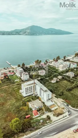 Prodej bytu 2+kk, Radhimë, 74 m2