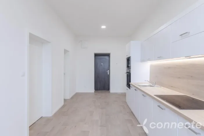 Prodej bytu 2+kk, Přerov - Přerov I-Město, Husova, 39 m2