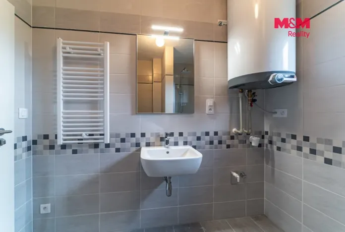 Prodej rodinného domu, Hostouň - Horoušany, 40 m2