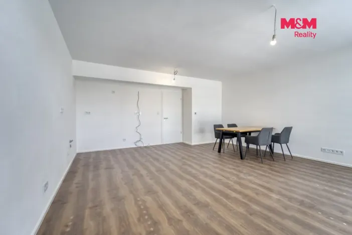 Pronájem bytu 3+kk, Plzeň, Na Průhonu, 84 m2