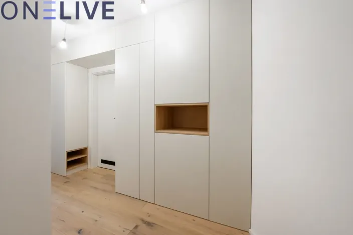 Pronájem bytu 1+kk, Praha, Krymská, 36 m2