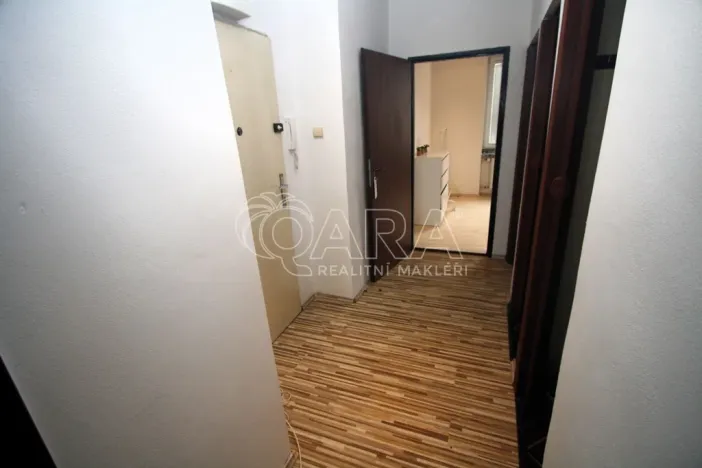 Pronájem bytu 2+kk, Praha - Strašnice, Ke Strašnické, 36 m2