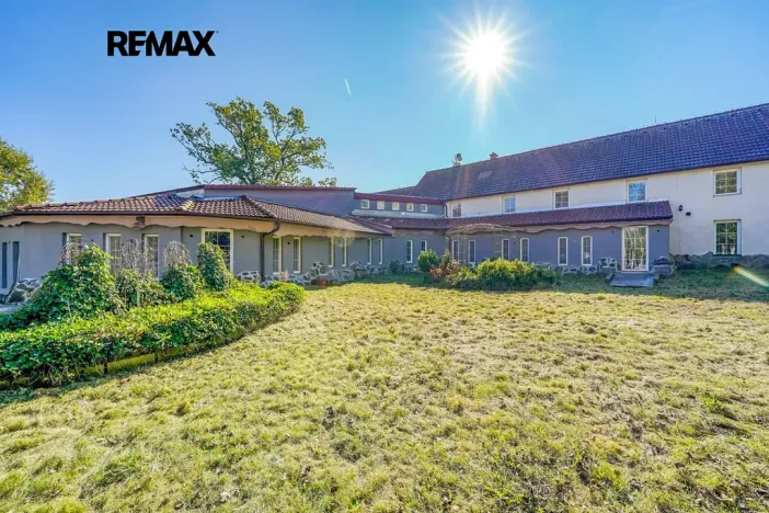 Prodej apartmánu, Všeruby, 952 m2