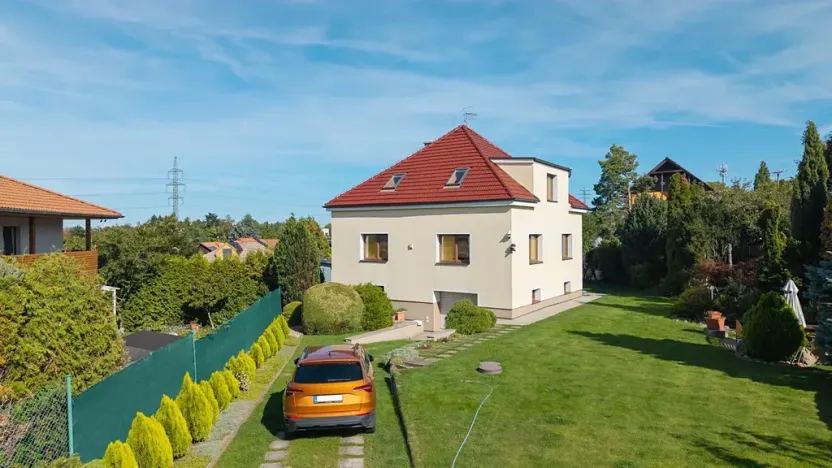 Prodej rodinného domu, Statenice, 202 m2