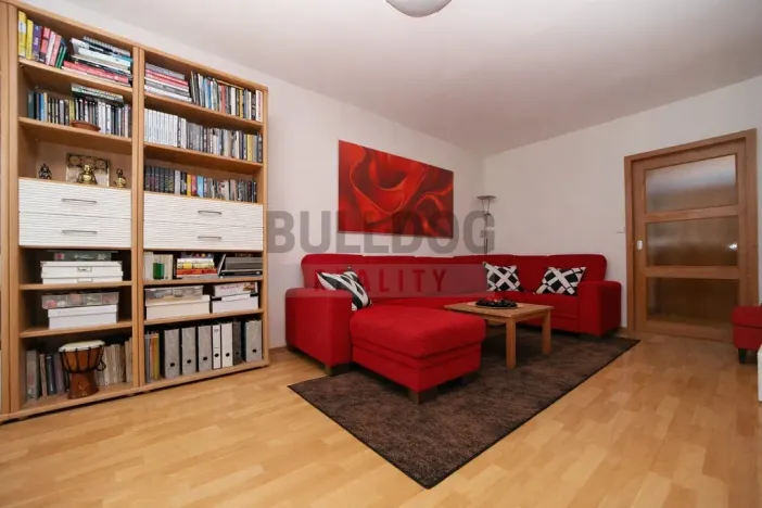 Pronájem bytu 3+kk, Praha - Vršovice, Tádžická, 80 m2