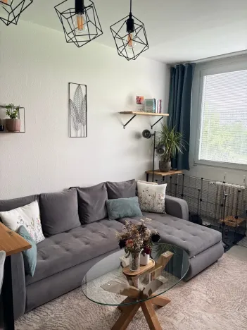 Prodej bytu 2+kk, Praha, Bazovského, 42 m2