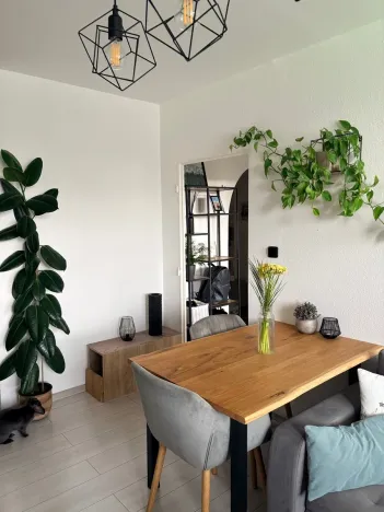 Prodej bytu 2+kk, Praha, Bazovského, 42 m2