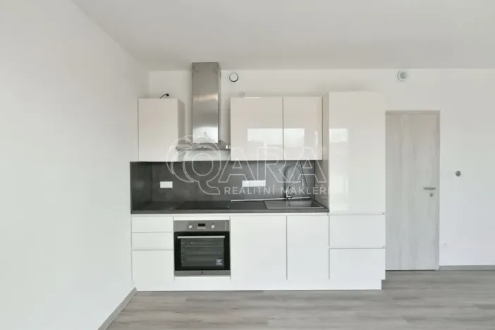 Pronájem bytu 2+kk, Praha - Uhříněves, U starého mlýna, 61 m2