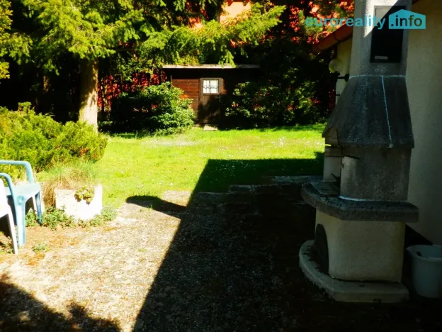 Prodej rodinného domu, Dolní Břežany, 195 m2
