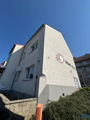 Pronájem bytu 1+kk, Chomutov, Kukaňova, 55 m2