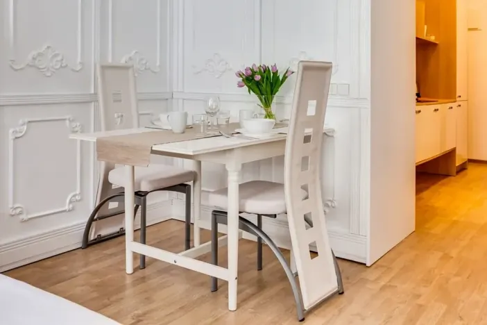 Pronájem bytu 1+1, Praha - Dejvice, Pod kaštany, 37 m2