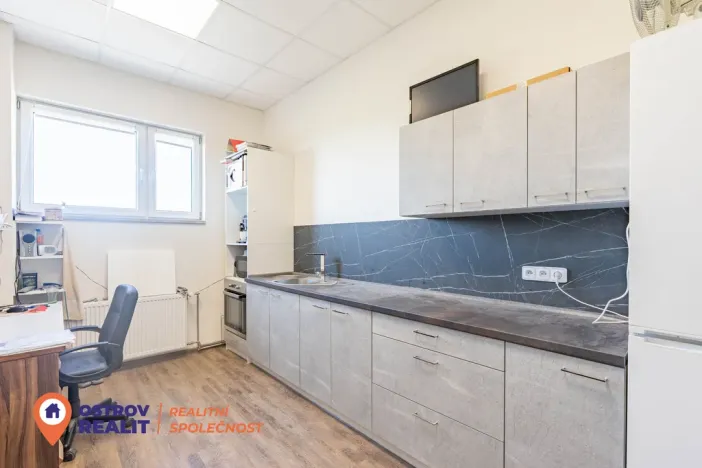 Prodej skladu, Mohelnice, 1450 m2