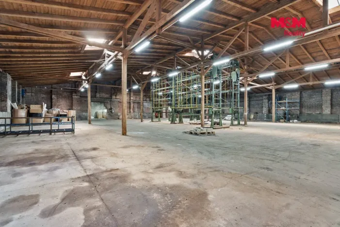 Pronájem skladu, Frýdlant, Úzká, 4500 m2