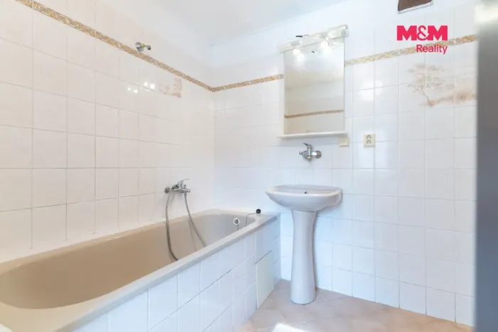 Prodej rodinného domu, Oplocany, 108 m2