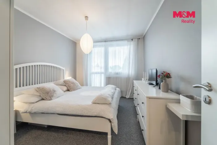 Prodej bytu 3+1, Bříství, 64 m2