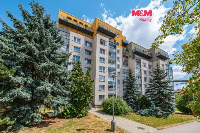 Prodej bytu 3+1, Praha - Černý Most, Pospíchalova, 70 m2