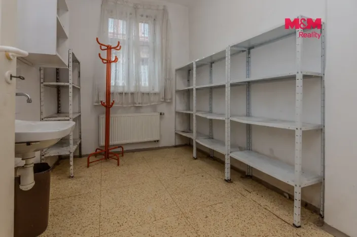 Prodej obchodního prostoru, Ostrava - Kunčičky, Pernerova, 202 m2