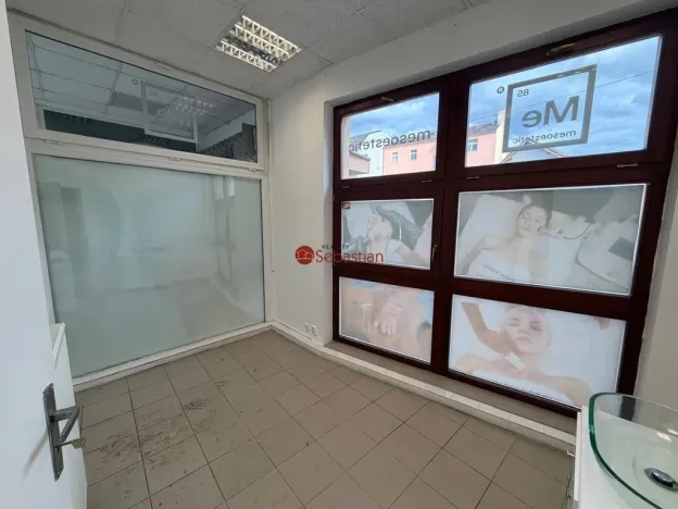 Pronájem kanceláře, Litvínov - Horní Litvínov, náměstí Míru, 66 m2