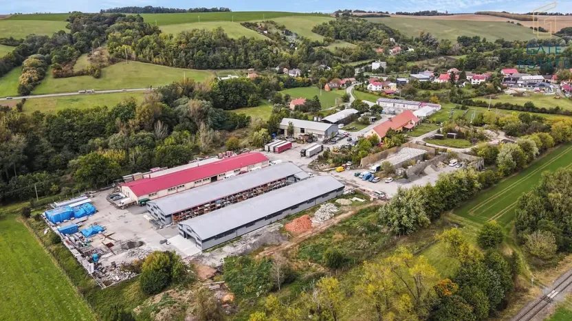 Pronájem skladu, Jankovice, 135 m2