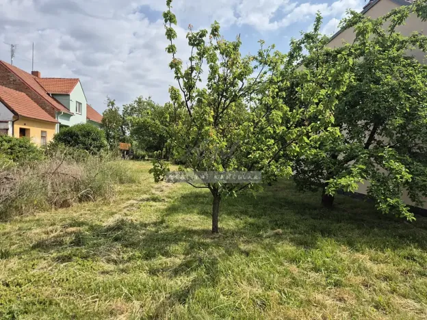 Prodej pozemku pro bydlení, Rousínov, 771 m2