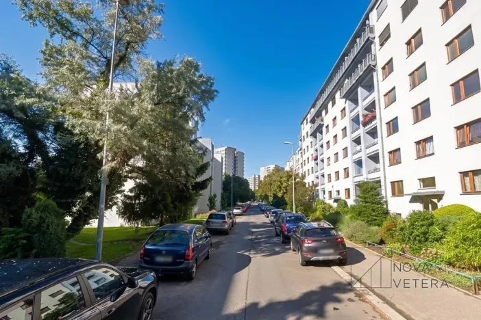 Prodej bytu 3+kk, Praha - Žižkov, K lučinám, 57 m2
