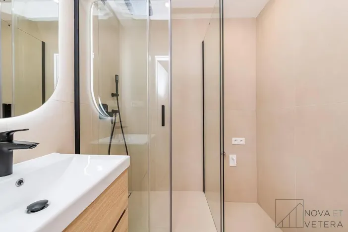 Prodej bytu 3+kk, Praha - Žižkov, K lučinám, 57 m2