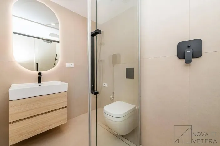 Prodej bytu 3+kk, Praha - Žižkov, K lučinám, 57 m2