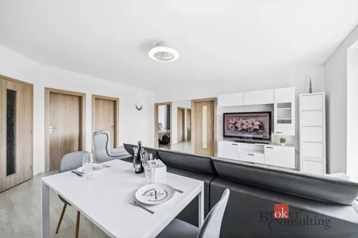 Pronájem bytu 3+kk, Chrášťany, Oranžová, 72 m2
