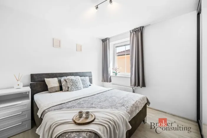 Pronájem bytu 3+kk, Chrášťany, Oranžová, 72 m2
