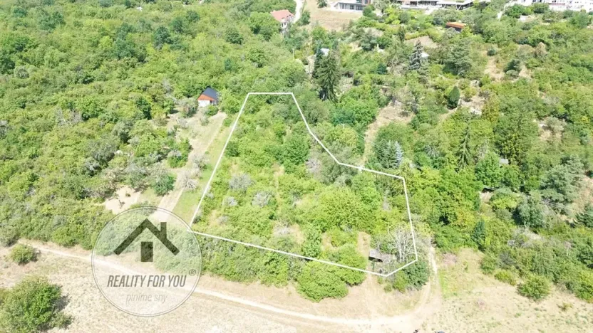 Pronájem zahrady, Praha, 1000 m2