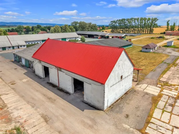 Prodej komerčního pozemku, Jasenná, 22131 m2