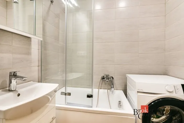 Prodej bytu 2+1, Slavkov u Brna, Komenského náměstí, 53 m2