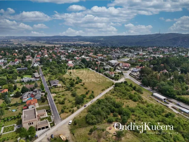Prodej pozemku pro bydlení, Černošice, 1754 m2
