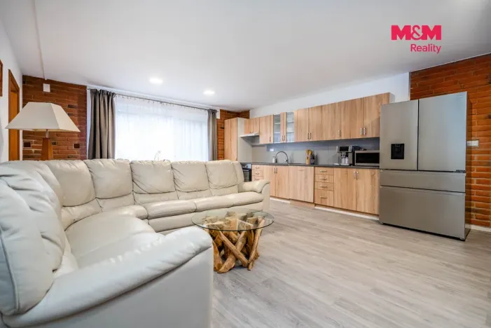 Prodej ubytování, Horní Třešňovec, 847 m2
